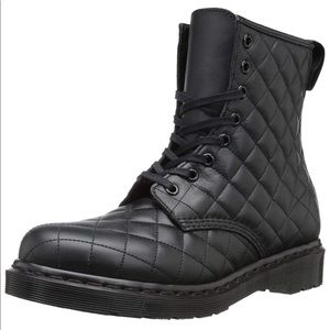 Dr. Martens Coralie Quilted Leather Boot Sz 8